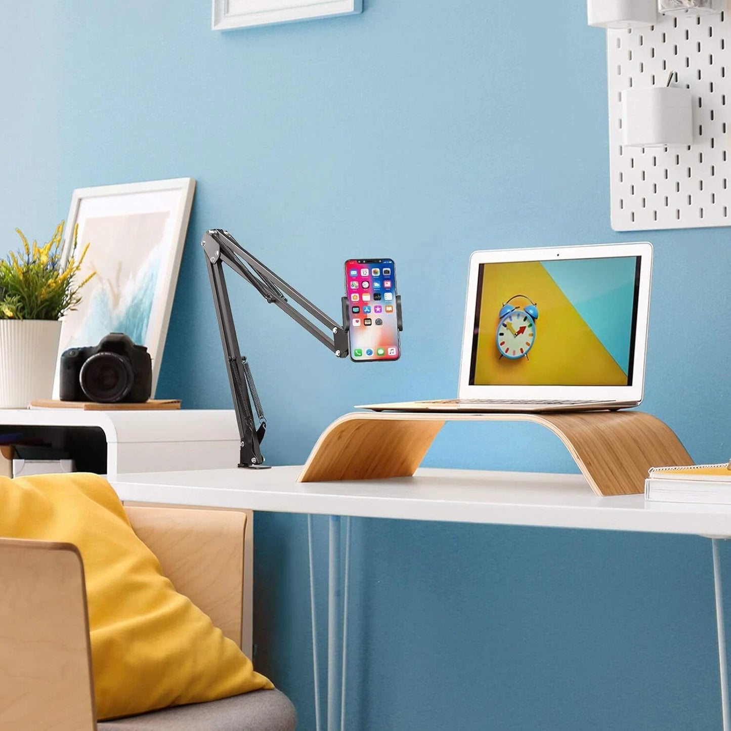 Brazo Flexible para Celular y Tablet | Soporte Escritorio/Cama